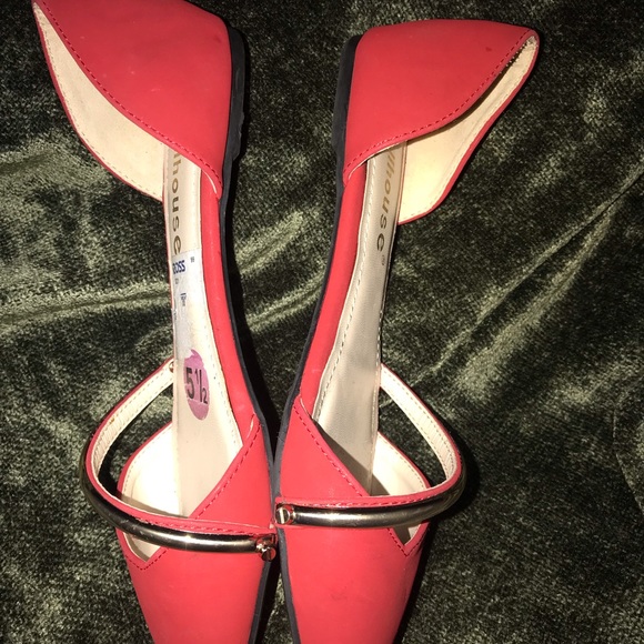 COPY - Red flats - Picture 2 of 8